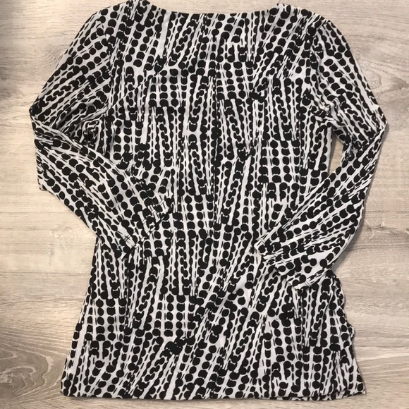 Amber Sun (Nordstrom) 3/4 sleeve blouse - Picture 5 of 7